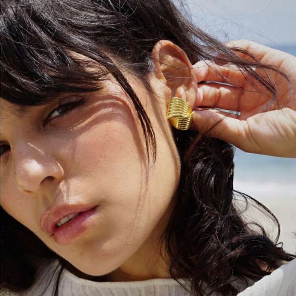 Gold geo stud earrings M333